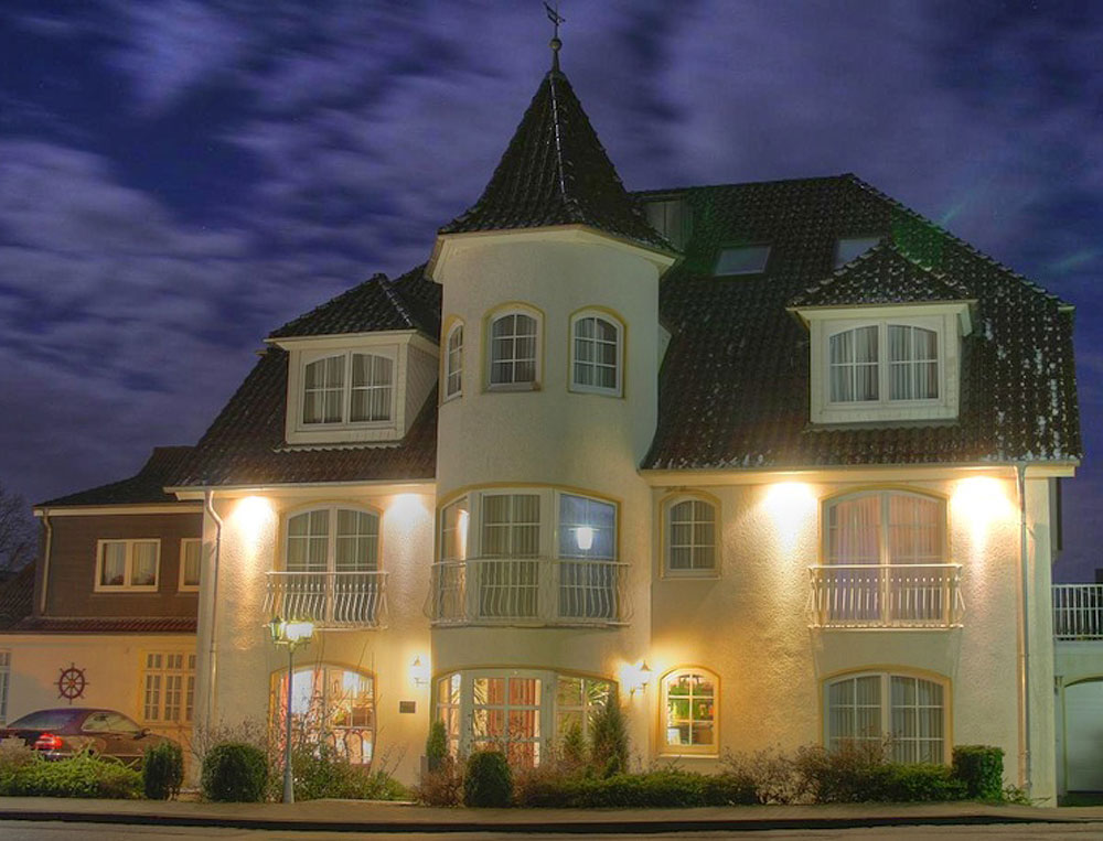  ber uns arthotel mare scharbeutz